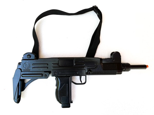 REPLICA ISRAELI UZI STYLE 12 CAPS SUBMACHINE GUN - BLACK FINISH WITH SLING