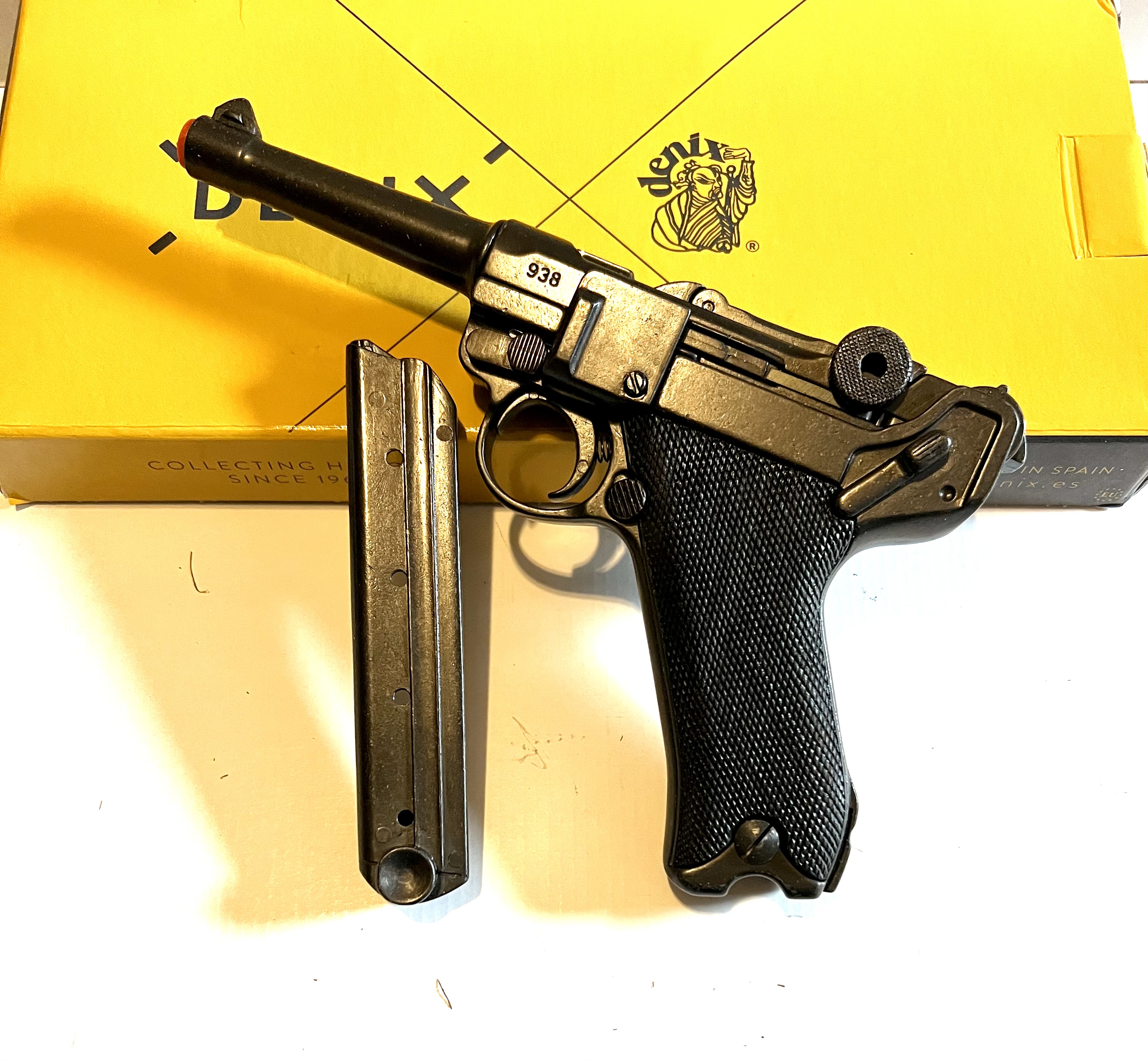 WWI – WWII German Luger Parabellum P-08, Blued Finish with